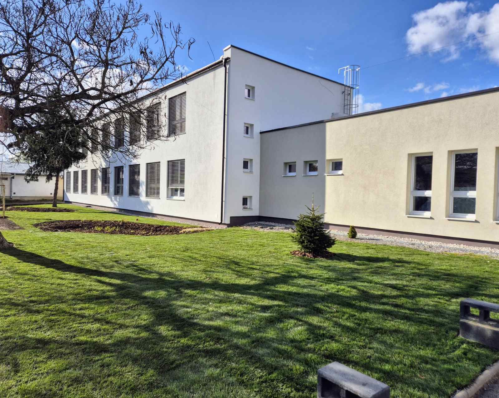 Zelené riešenia pri obnove Základnej školy na Školskej ulici